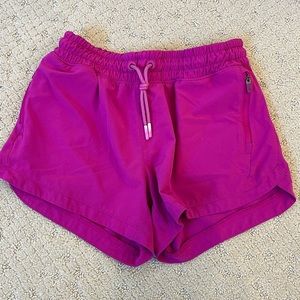 Athleta Girls All Play 3” shorts